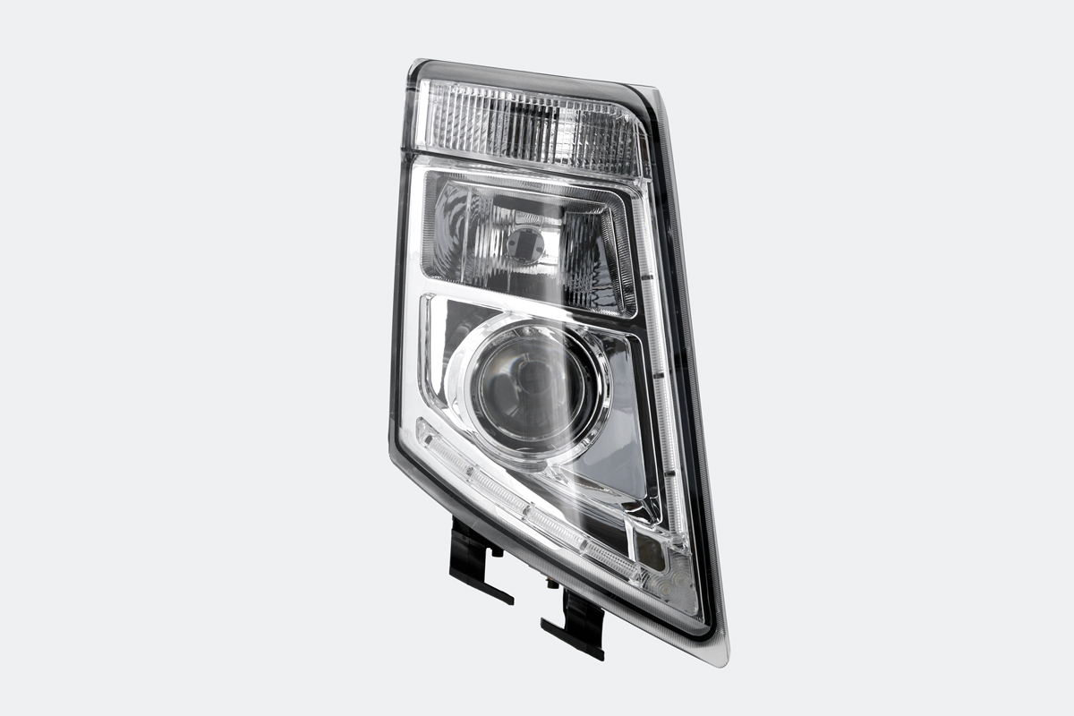 Фара VOLVO FH 3 - FM 2 - MP 3 правая 2008 - 2014 (OEM 21035637 R) (аналог SY-VL4001 R)