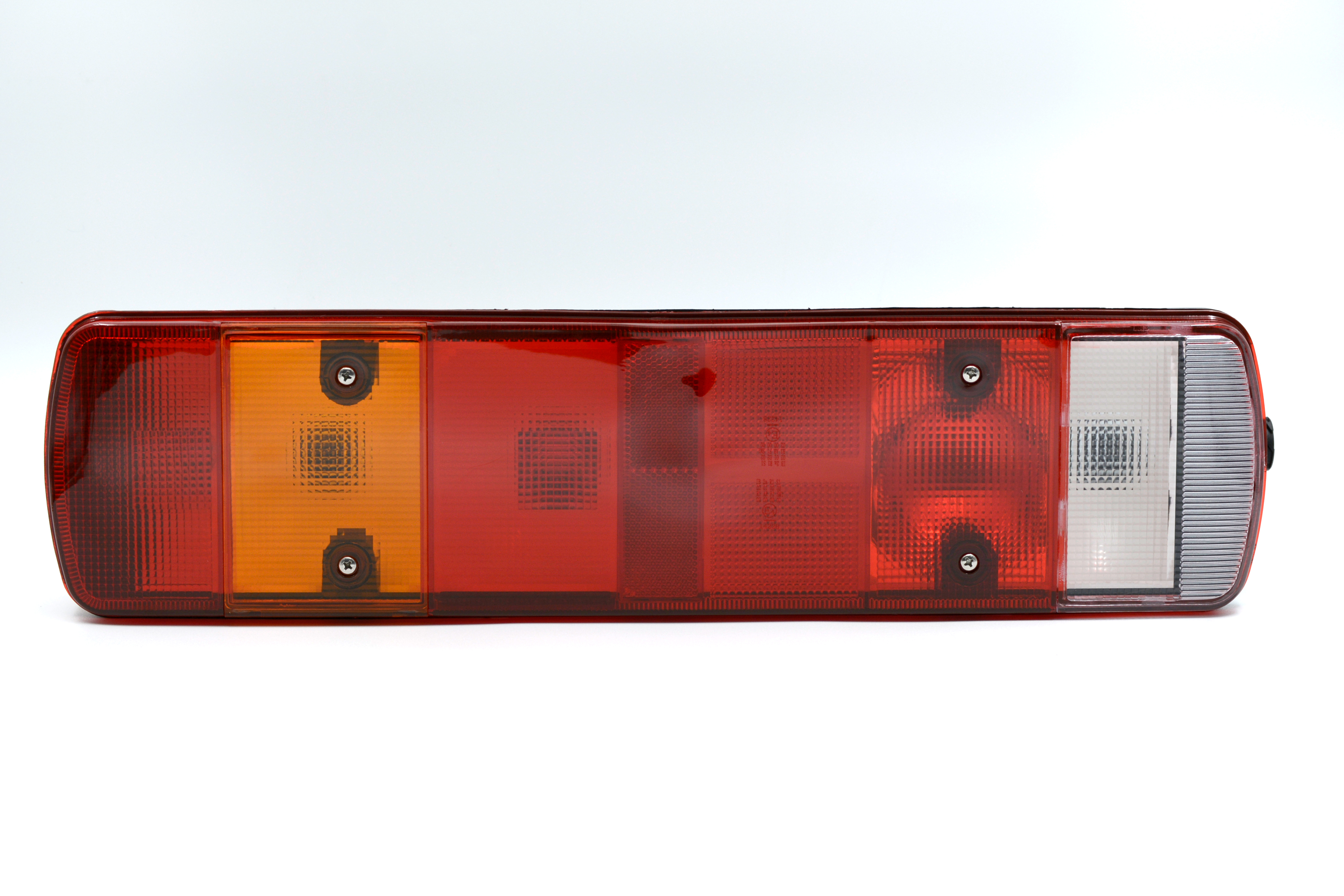 Фонарь задний VOLVO левый (OEM 3981460 L)